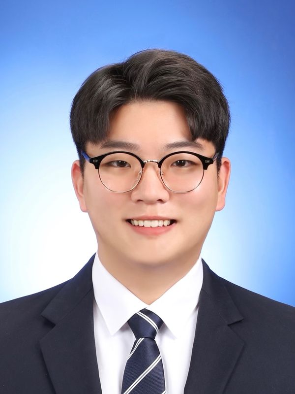 11기 최지석.jpg