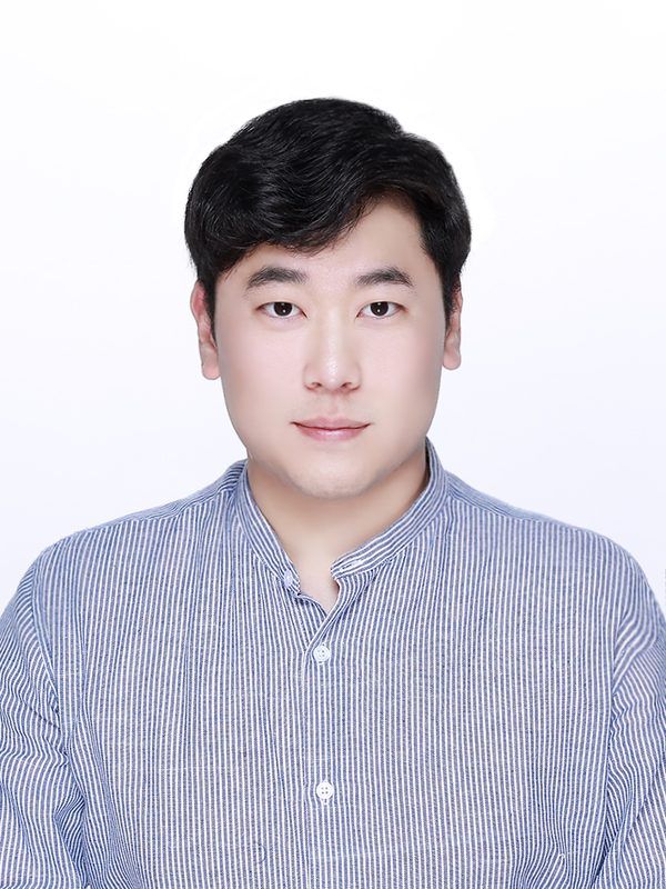 유경진.jpg