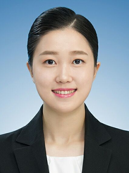 백수진 선생님.jpg