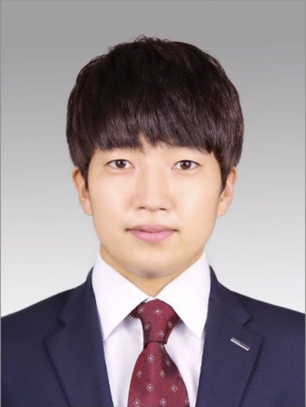 홍석현.jpg