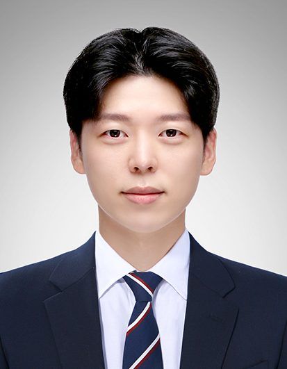 홍지훈 선생님.png